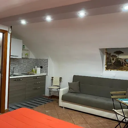 In Love: Balconcino Spaccanapoli Apartamento