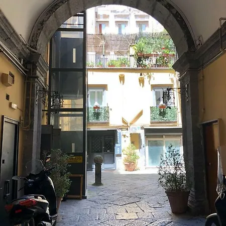 Apartamento In Love: Balconcino Spaccanapoli *