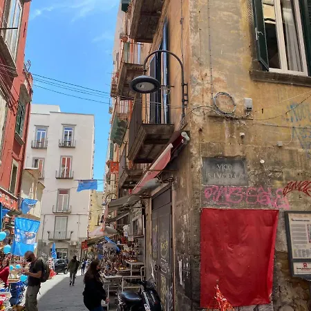 In Love: Balconcino Spaccanapoli Napoli