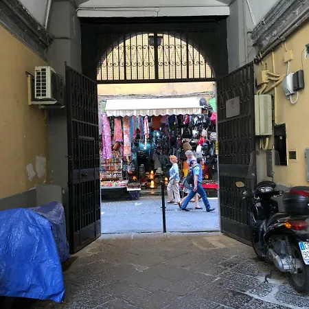 In Love: Balconcino Spaccanapoli Apartman